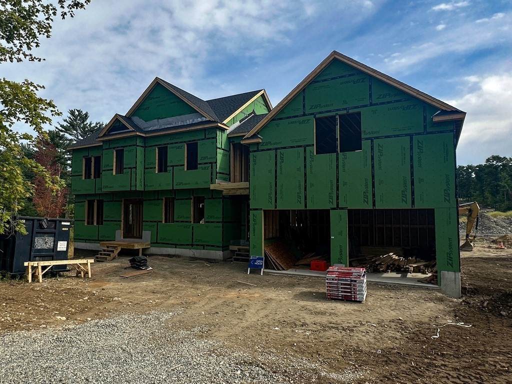 2 Vine Street - Photo 1