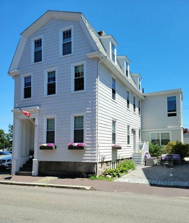7 Union Street - Photo 1