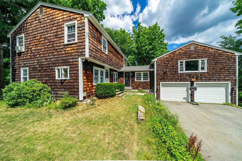 48 Clark St - Photo 1