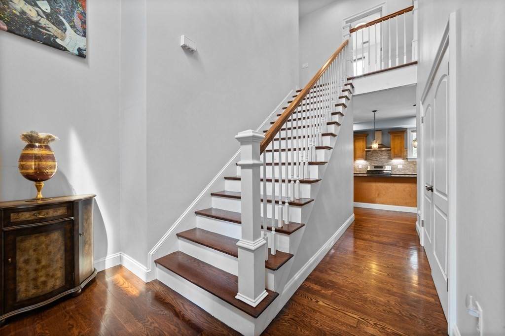 32 Westwood Rd - Photo 1