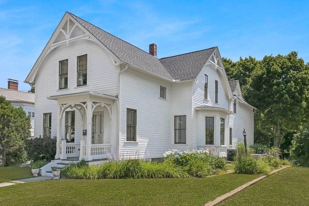 125 Chapin St - Photo 1