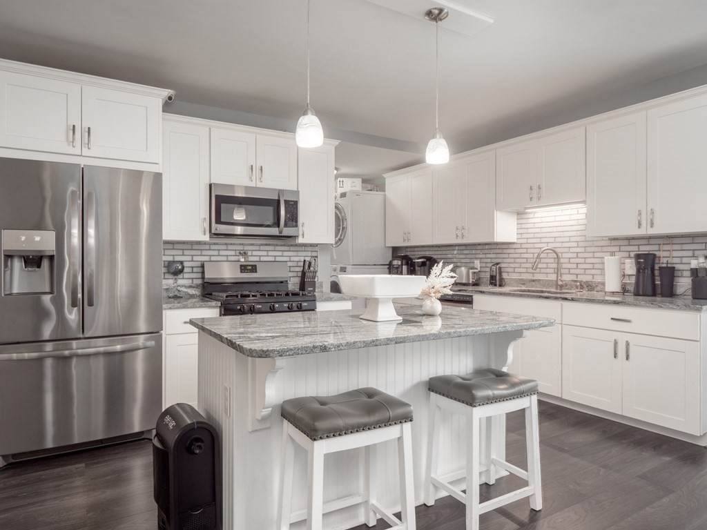 352 State Ave - Photo 1