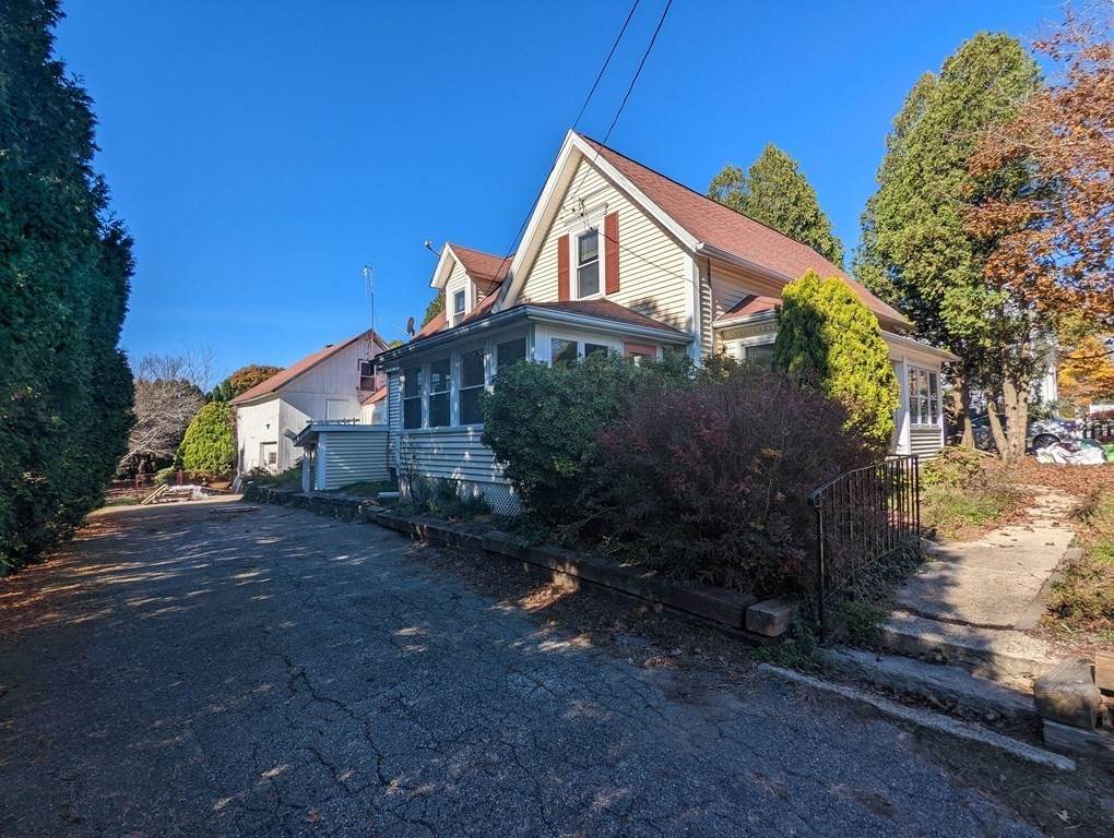 68 Main St - Photo 1