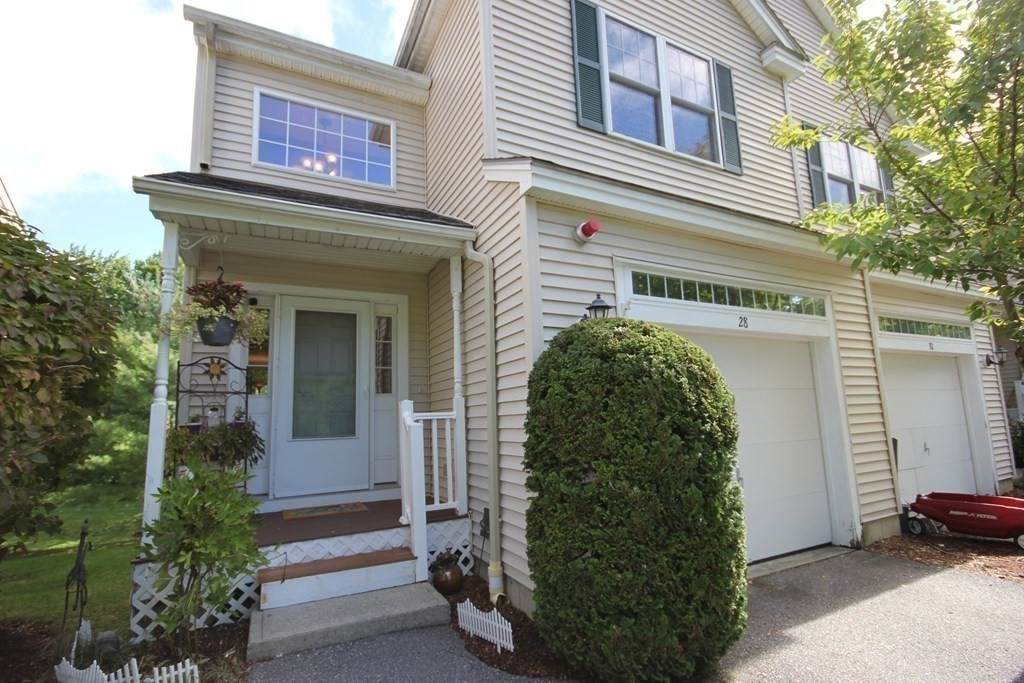 28 Karopulios Dr - Photo 1