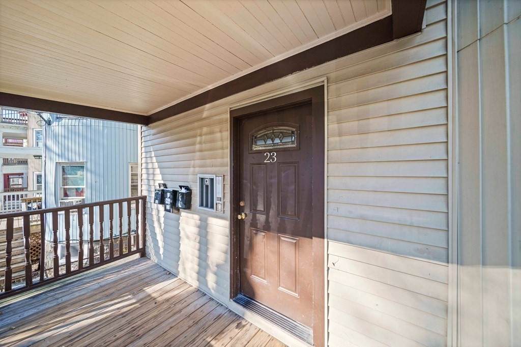 23 Dunlap St - Photo 1
