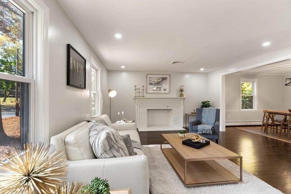 167 Belmont St - Photo 1