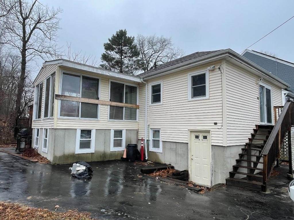21 Amelian Rd - Photo 1
