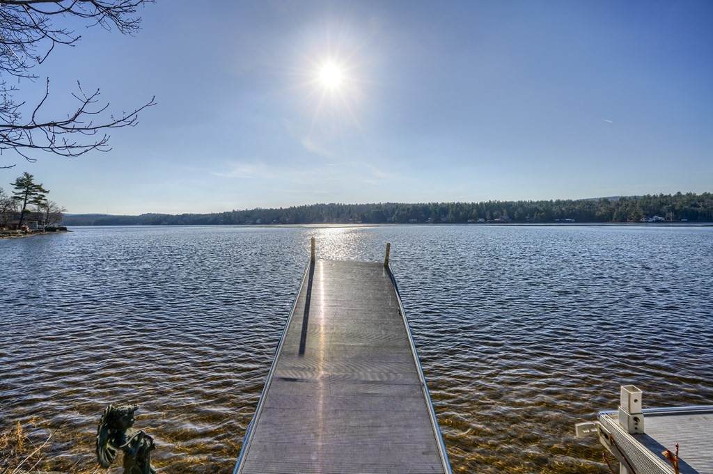 143 Lakeshore Dr - Photo 1