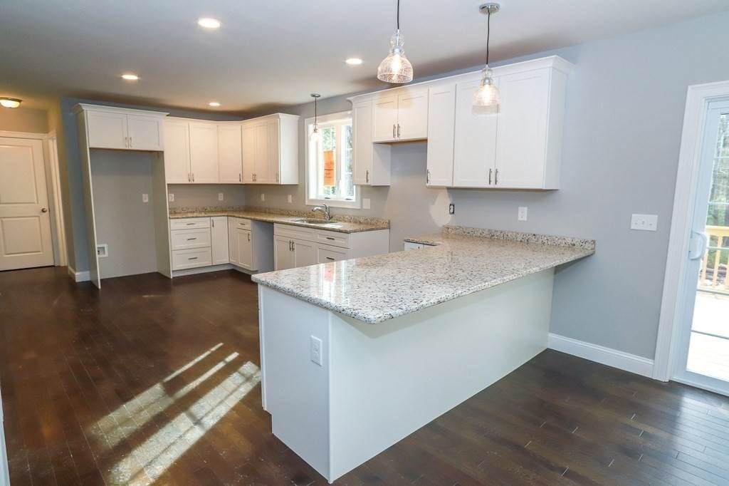 155 Tuckerman Rd - Photo 1