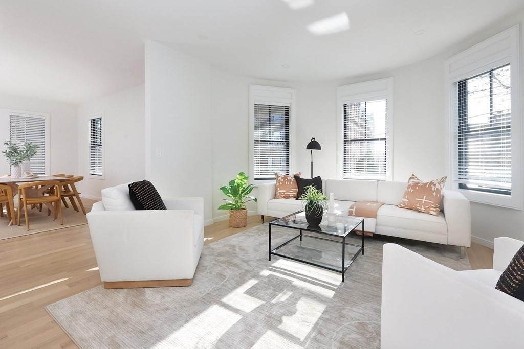 41 Summit Ave - Photo 1