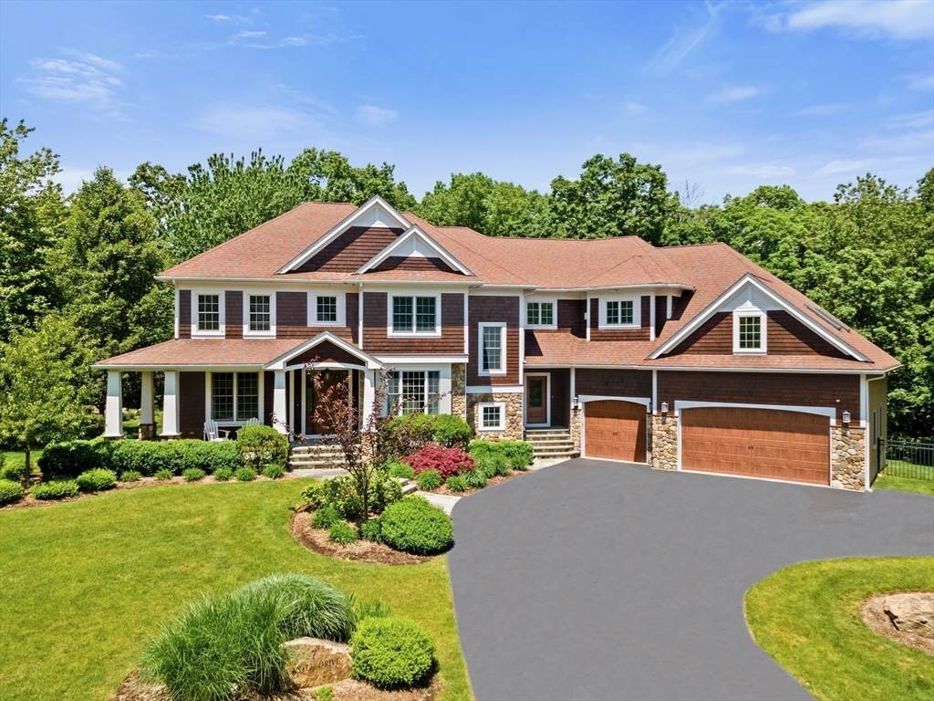 7 Castle Drive - Photo 1