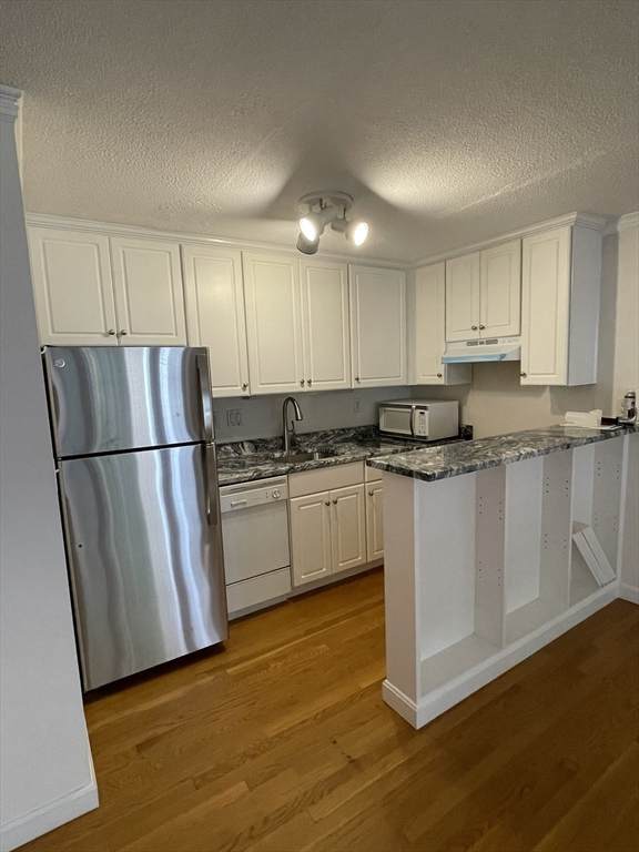 1691 Cambridge Street - Photo 1