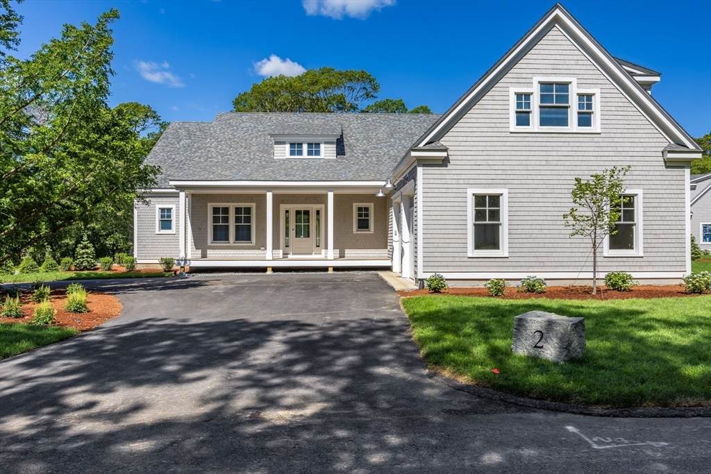 8 Monomoy Lane - Photo 1