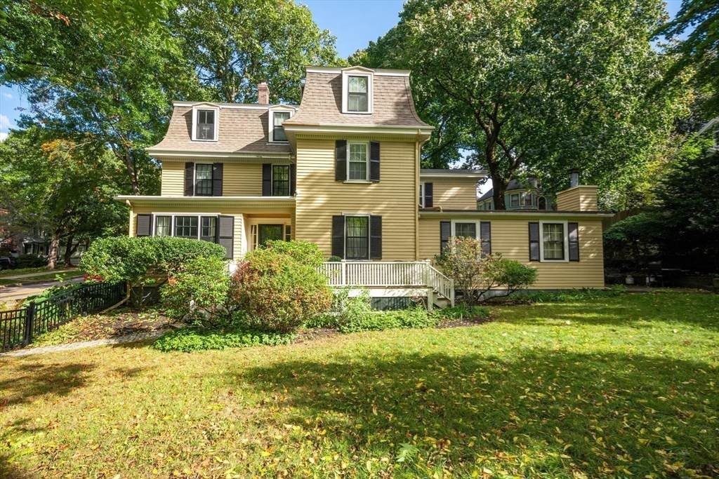 189 Mystic Valley Pkwy - Photo 1