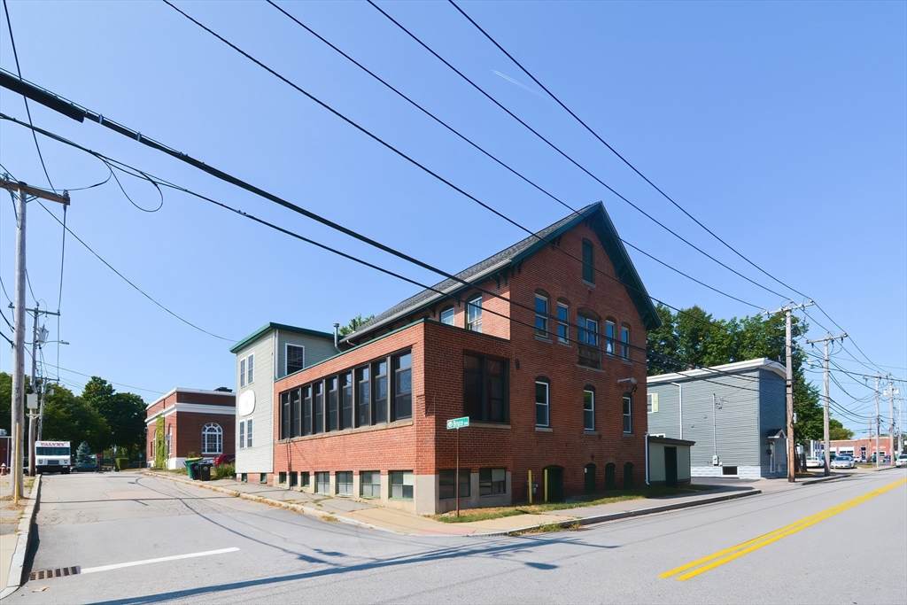 4 Bruce Ave - Photo 1