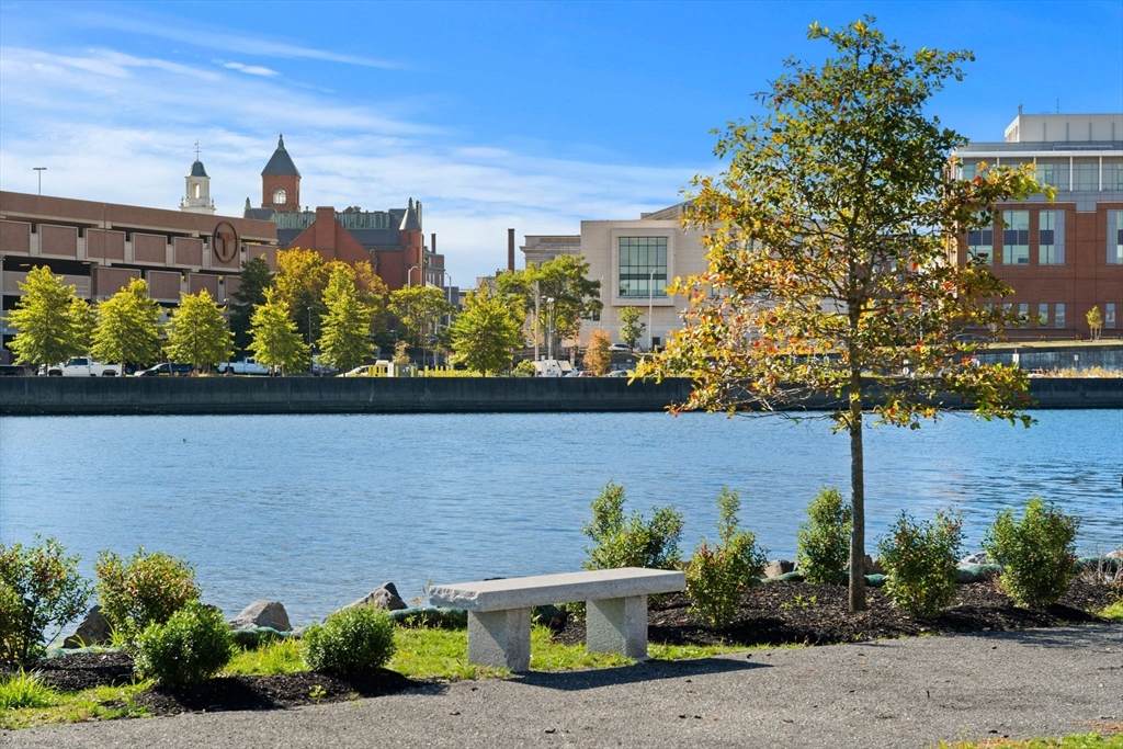 18 Franklin - Photo 1