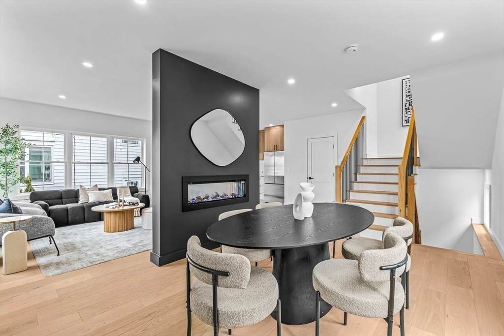 11 Bonner Ave - Photo 1