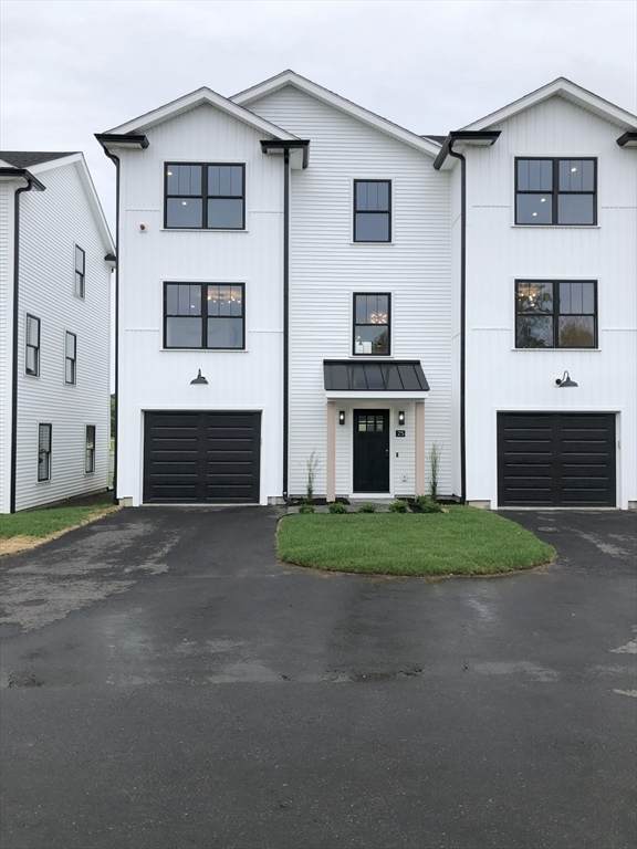 32 Birch Brook Road - Photo 1