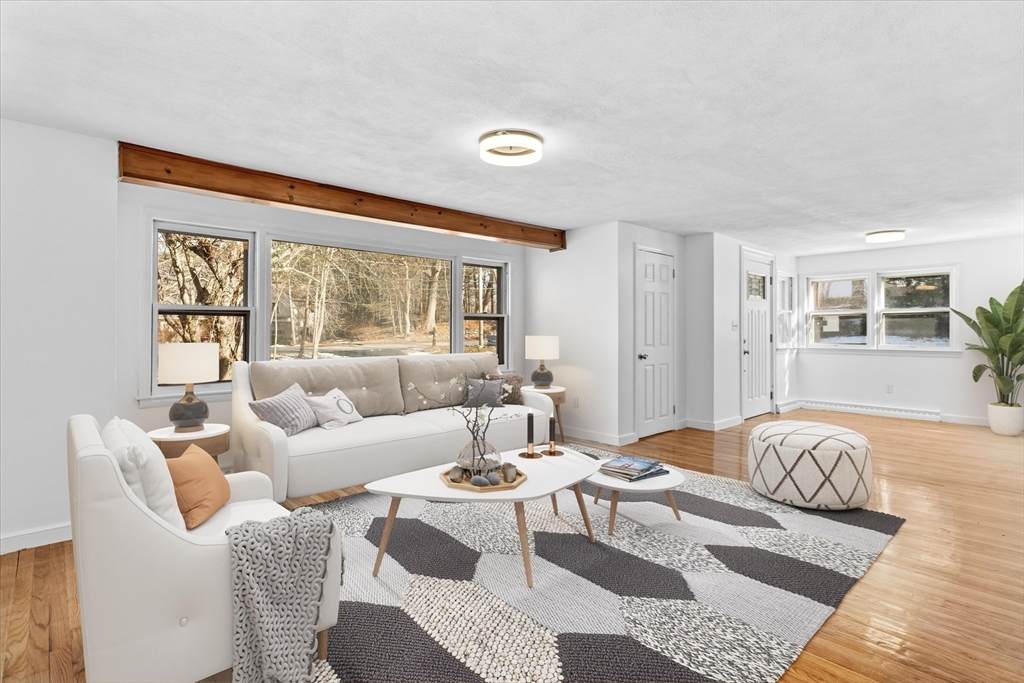 260 Great Rd - Photo 1