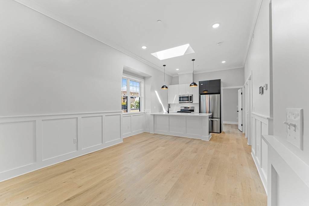 115 Thurston Street - Photo 1