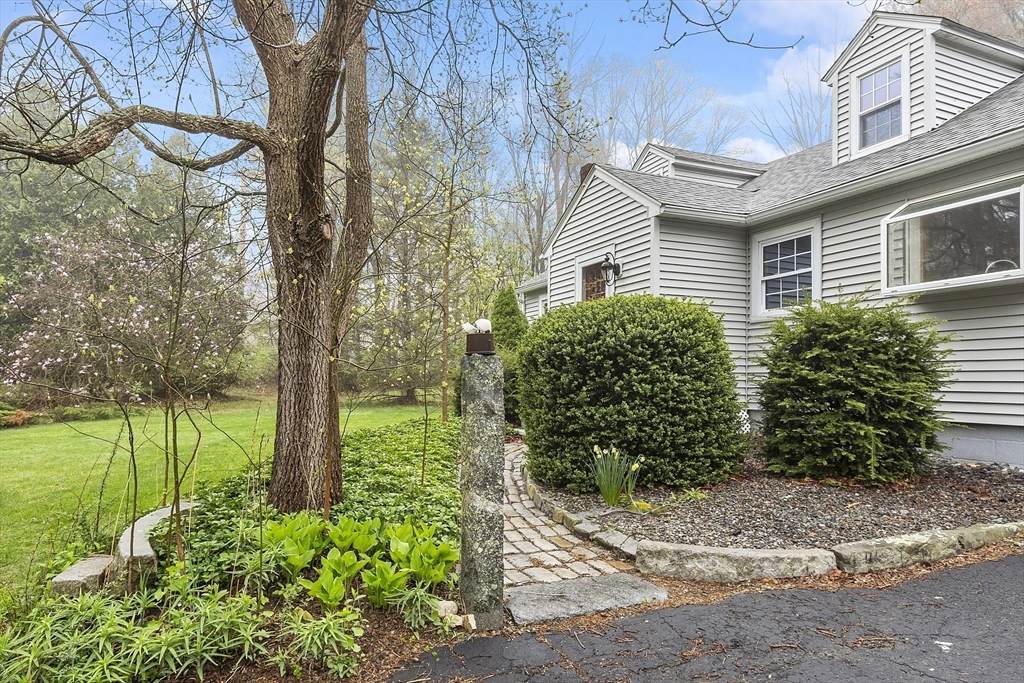 42 New Salem Rd - Photo 1