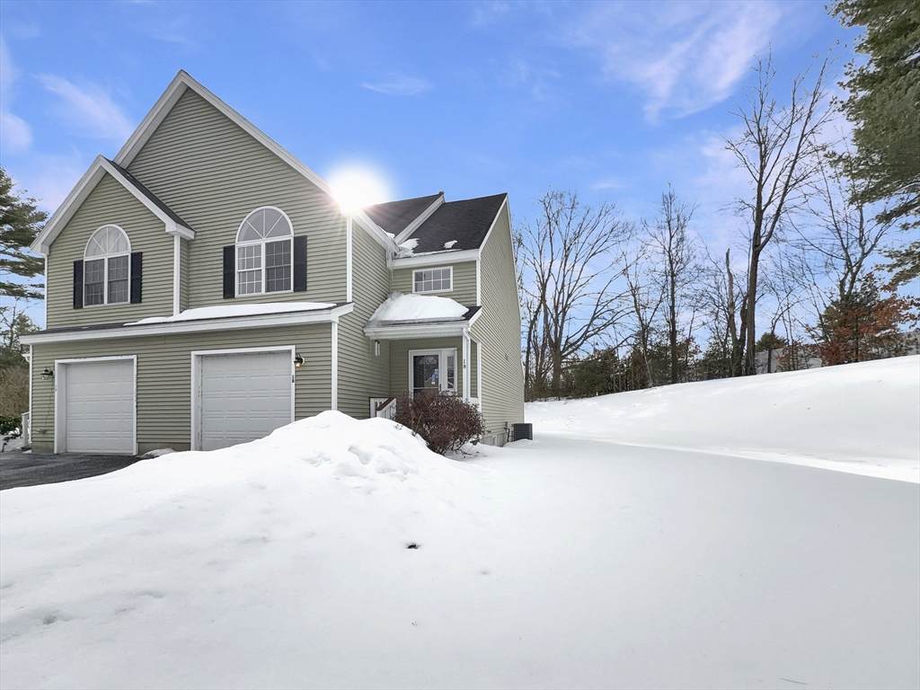 18 Alden Dr - Photo 1