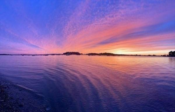 https://bt-photos.global.ssl.fastly.net/mlspin/orig_boomver_3_73372642_2.jpg