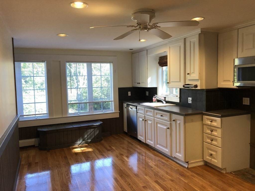 24 State Street - Photo 1