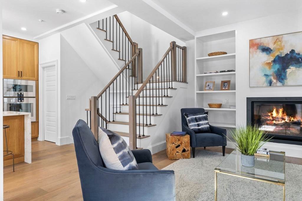 74 Oxford Street - Photo 1