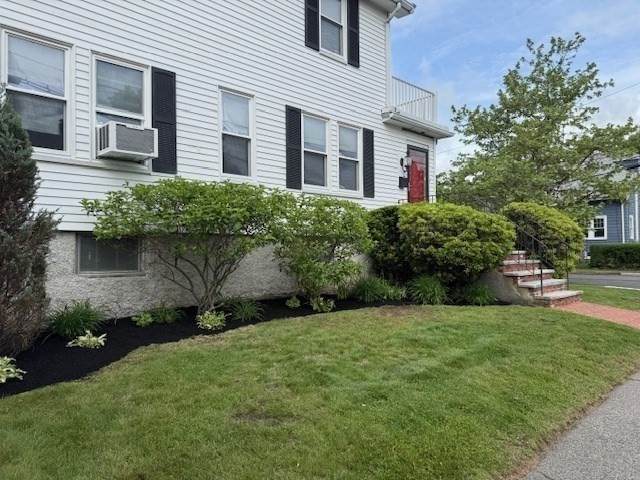 136 Audubon Rd - Photo 1