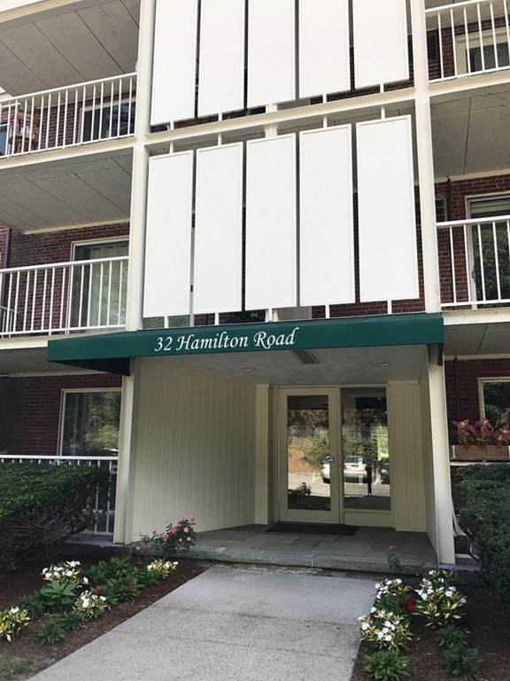 32 Hamilton Rd - Photo 1