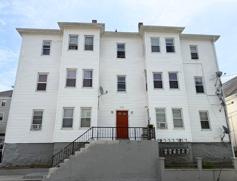274 Harrison St - Photo 1