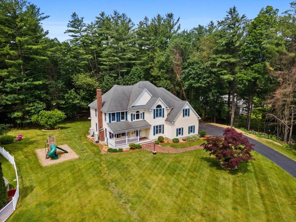 453 Forest Street - Photo 1