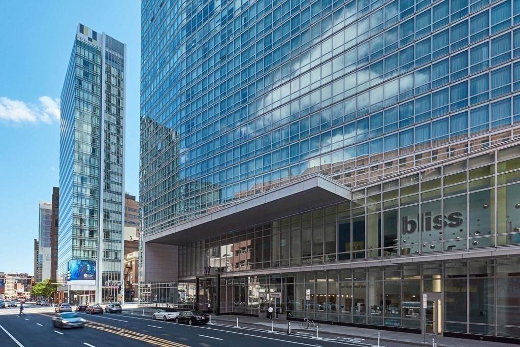 110 Stuart Street - Photo 1