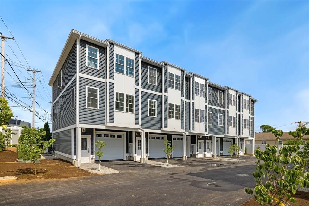 8 Revere Street - Photo 1
