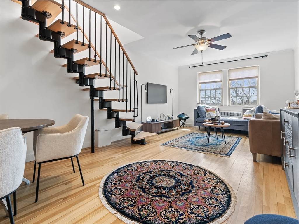 1496 Beacon St - Photo 1
