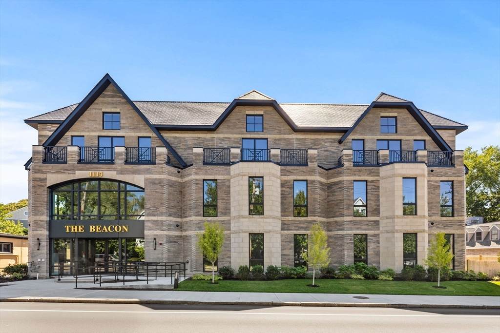 1114 Beacon St. - Photo 1