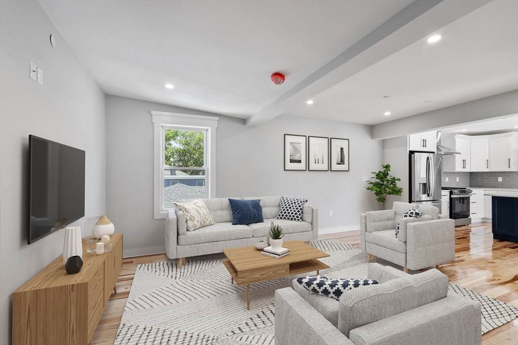 67 Essex St - Photo 1