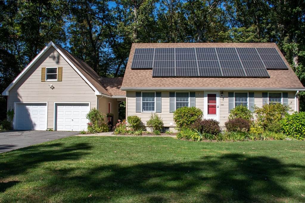 138 Overlook Dr - Photo 1