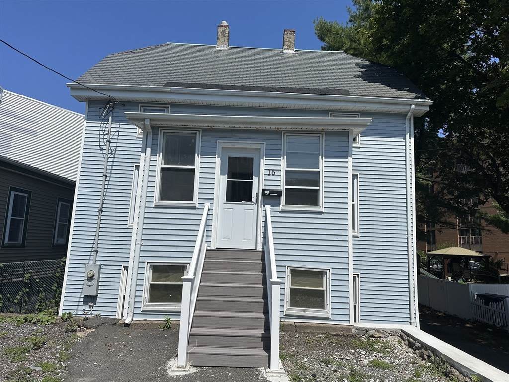 16 Wave Ave - Photo 1