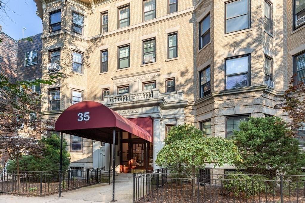 35 Queensberry Street - Photo 1