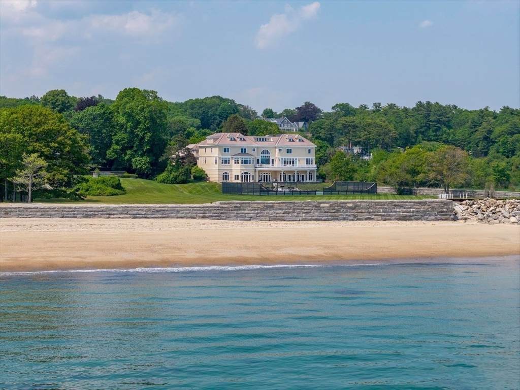 76 Paine Ave - Photo 1