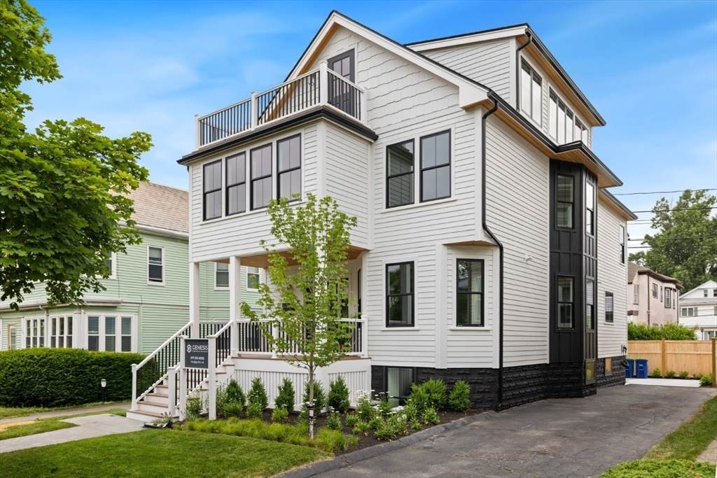 233 Powder House Blvd - Photo 1