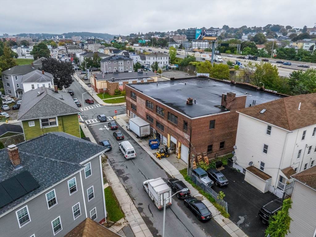 2 Olde Millbury St - Photo 1