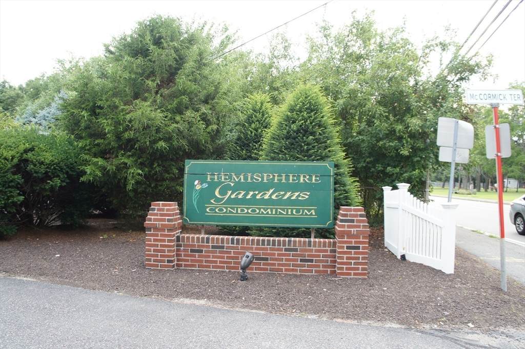 65 Mccormick Terr - Photo 1