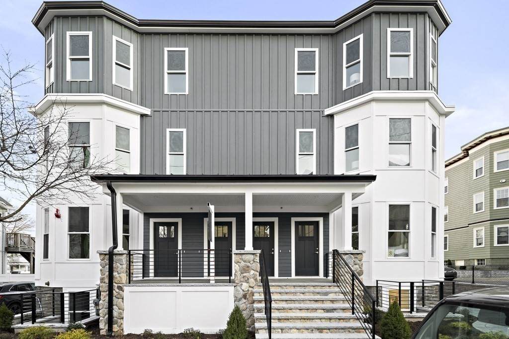 19 Fenwick - Photo 1