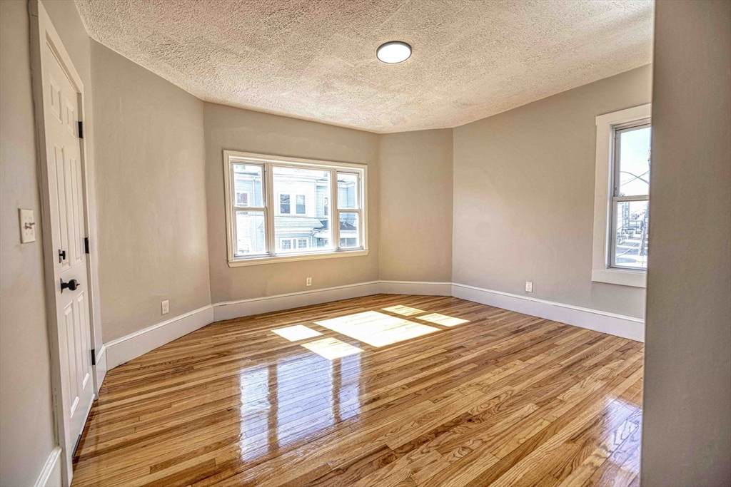 66 Lyon St. - Photo 1