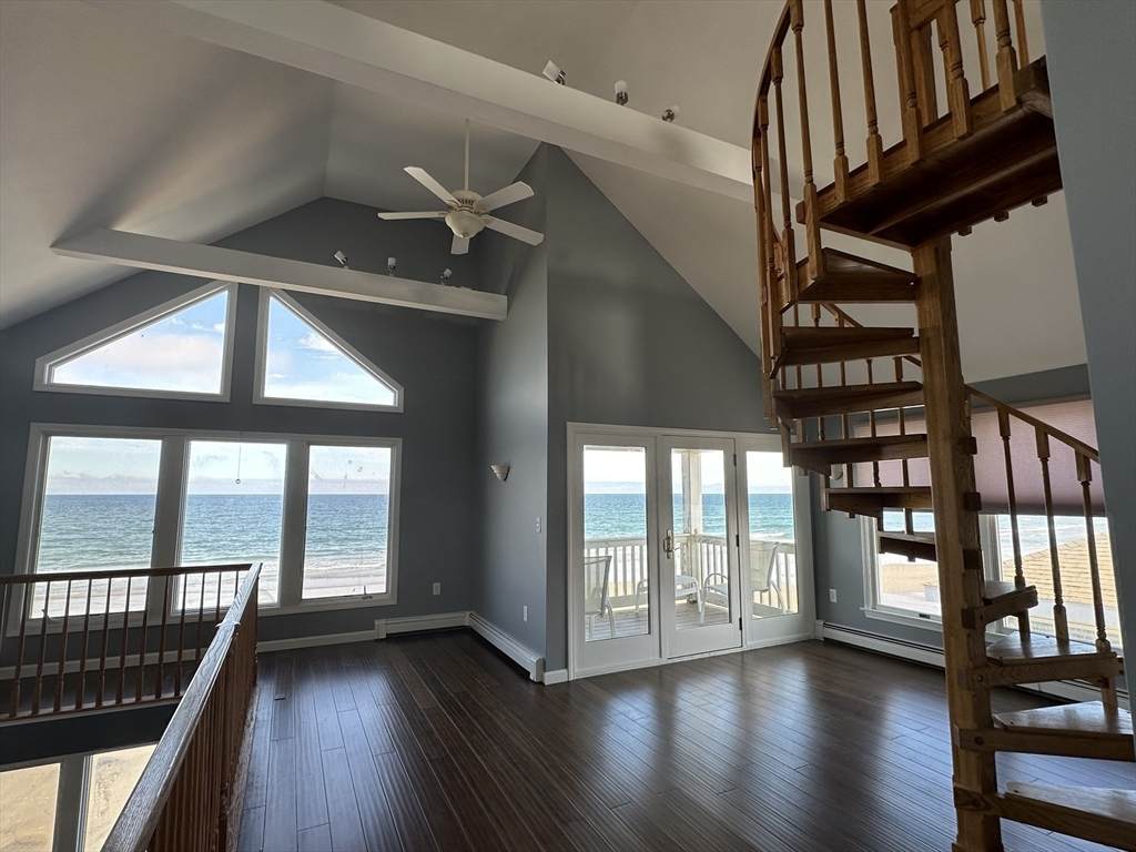 178 Foster Ave - Photo 1