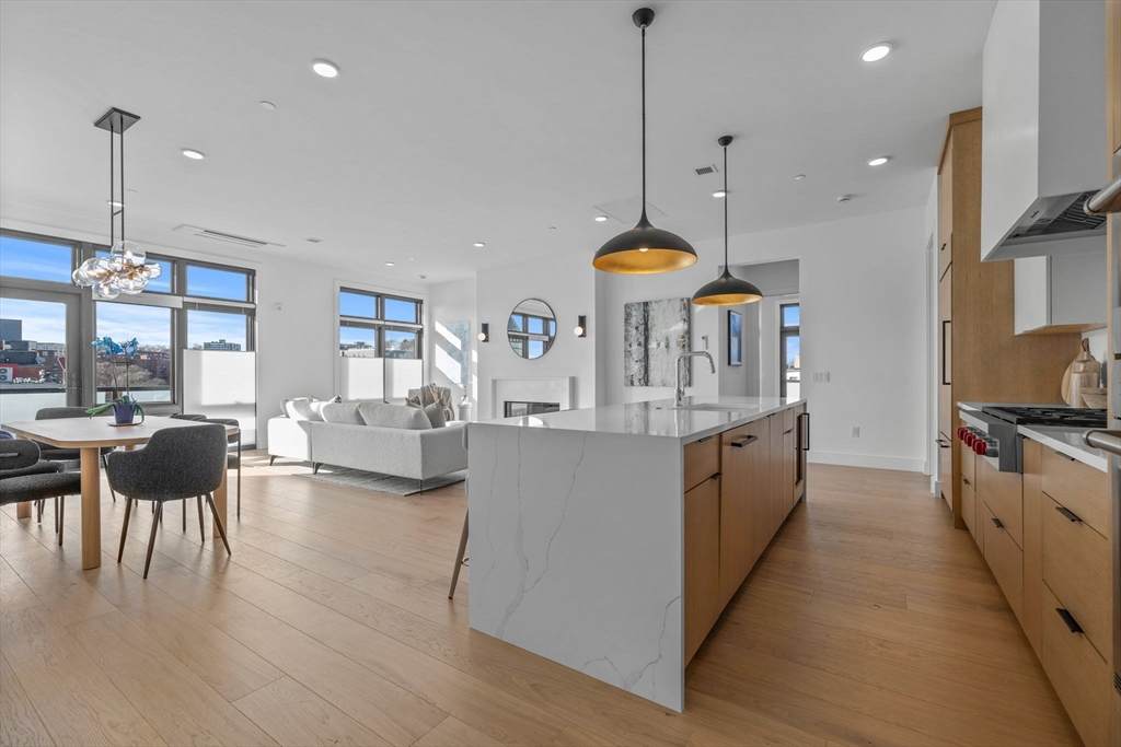 14 Green Street - Photo 1