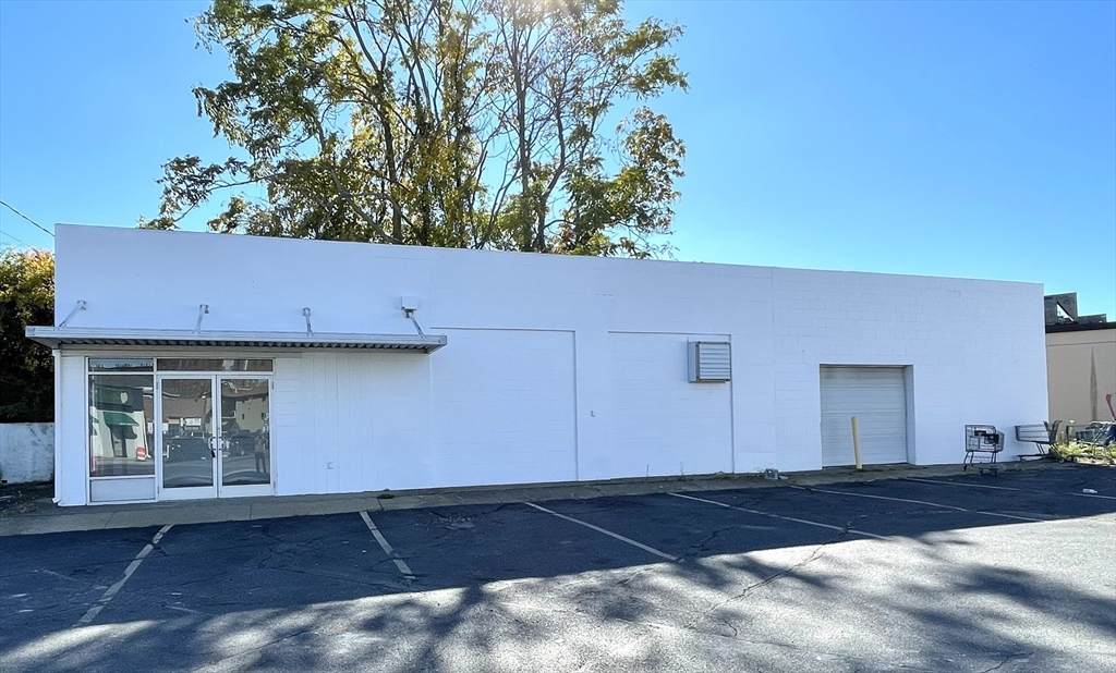 181 President Avenue - Photo 1